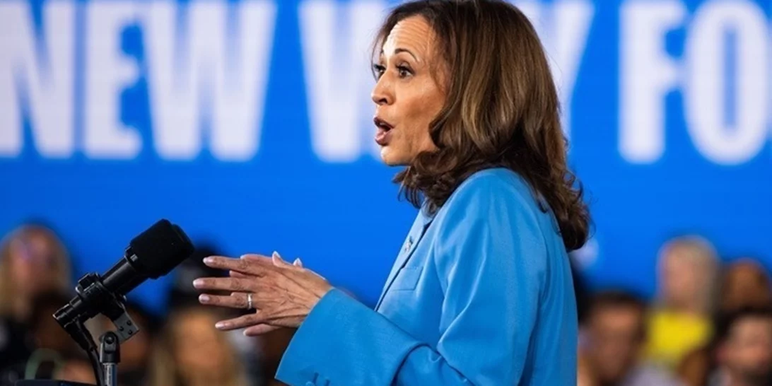 Η Κamala Harris διαθέτει ένα Glock και έχει "ασφαλώς" πυροβολήσει ήδη μ' αυτό, αλλά "σε σκοπευτήριο"