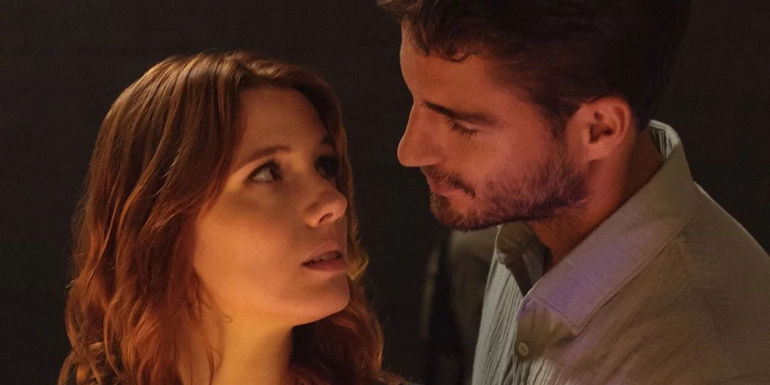 Οι 10 πιο σέξι σειρές που θα βρεις στο Netflix αυτή τη στιγμή