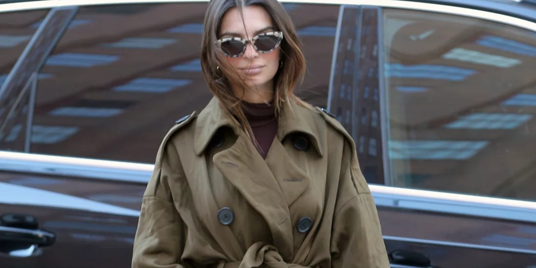 Οι κομψές καμπαρντίνες που θα φορέσουμε φέτος την άνοιξη - και δεν είναι μπεζ