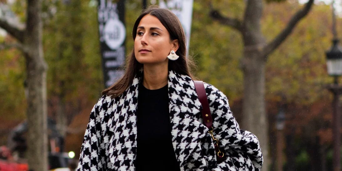 Είσαι petite; | 5 influencers στο Instagram σου δείχνουν πώς να ντυθείς το φθινόπωρο