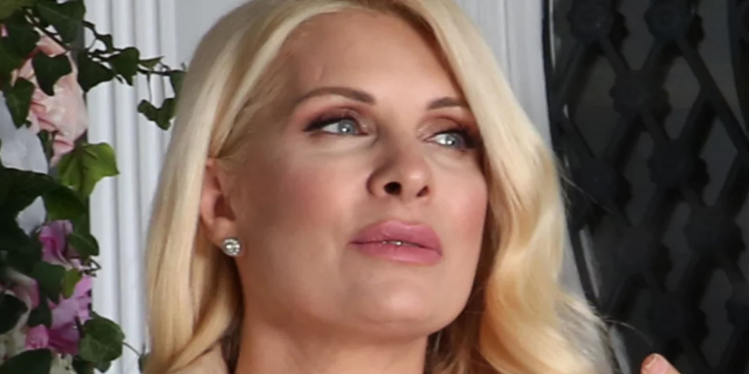 "Ο μπαμπάς μου είχε σχολή οδηγών και είχε μαθήτρια την Ελένη Μενεγάκη" (βίντεο)