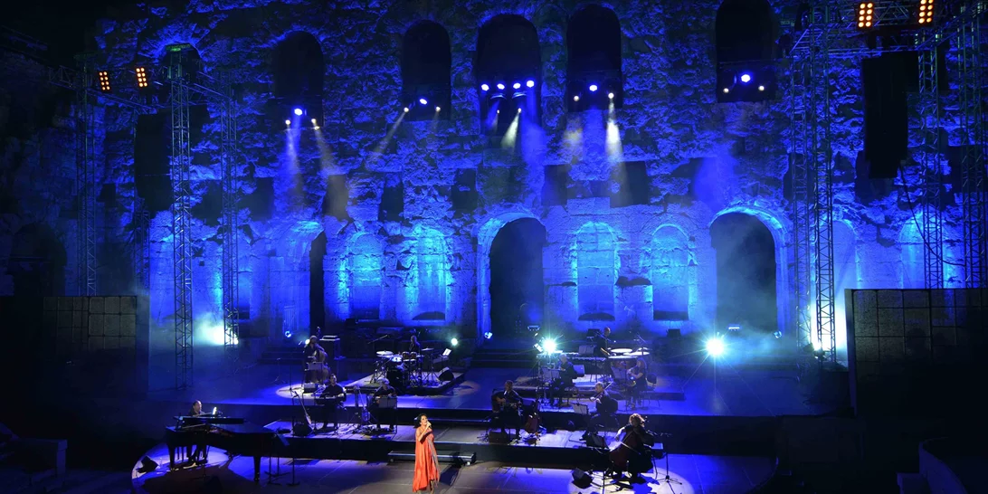 Άλκηστις Πρωτοψάλτη | Μια μοναδική συναυλία αγάπης στο Ηρώδειο