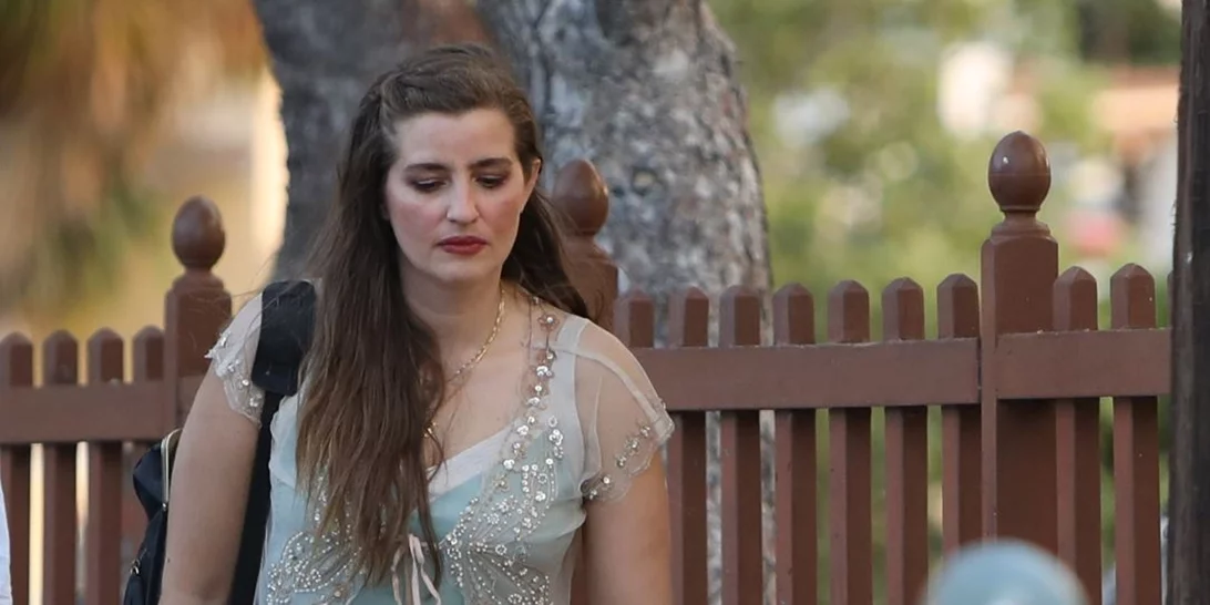 "Να με λες μαμά" | Η Μαρία Κίτσου μεταμορφώνεται στην "Ξένια" για τη νέα σειρά του alpha