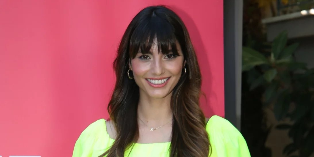 Ηλιάνα Παπαγεωργίου | Πώς θα αντιγράψεις το ντύσιμο της με πανάκριβο μίνι ταγέρ