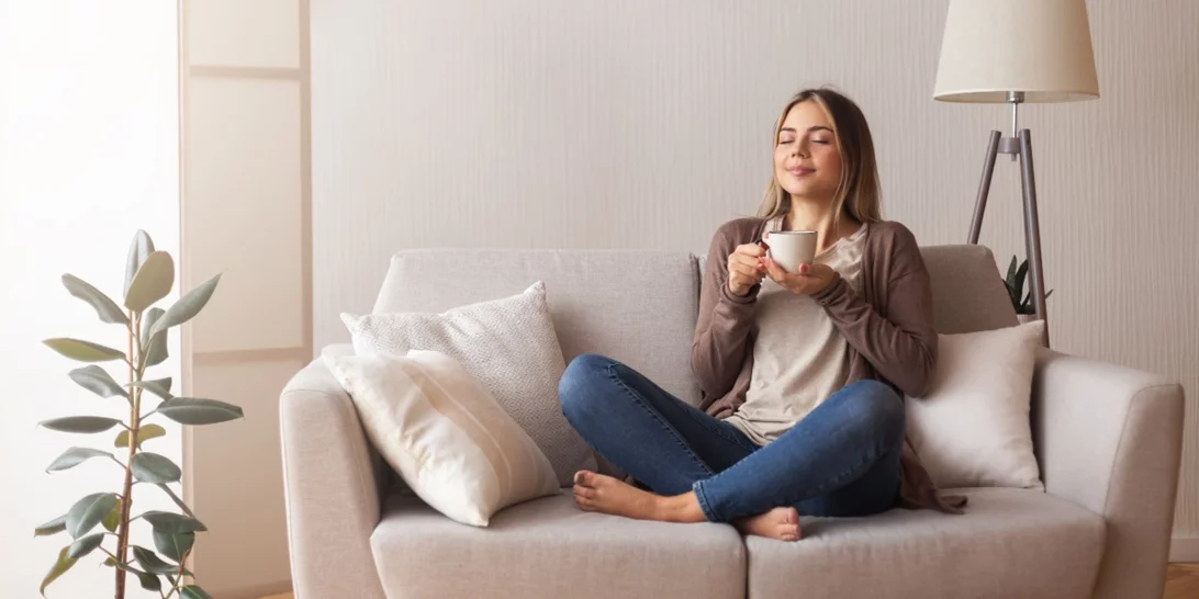 Post Pandemic Trend | Τα homewear κομμάτια που θα σε κάνουν να νιώθεις πως σε αγκαλιάζει η κουβέρτα σου