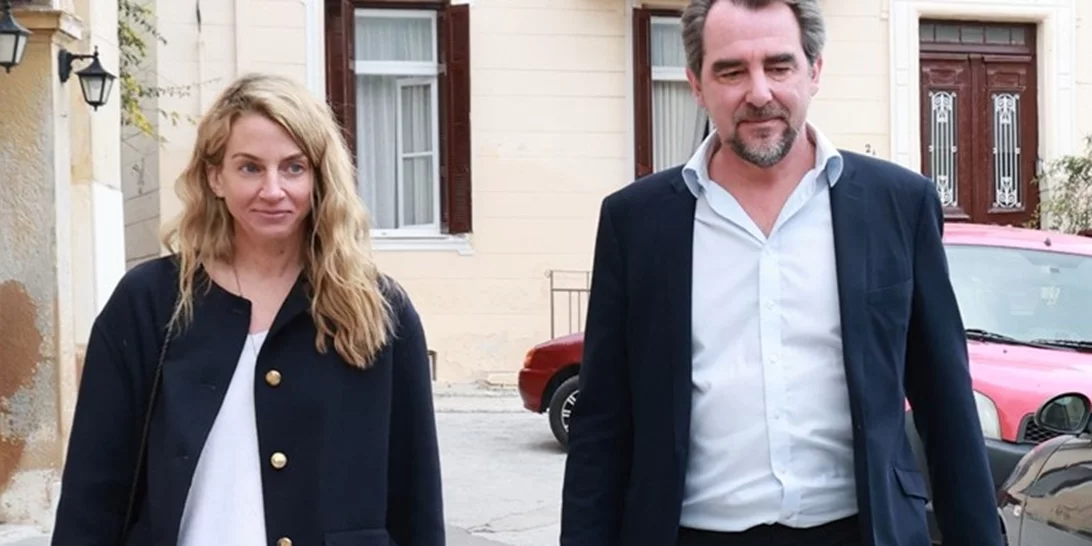 Νικόλαος Ντε Γκρες - Χρυσή Βαρδινογιάννη | Το πρωτότυπο κόσμημα αντί για στέφανα