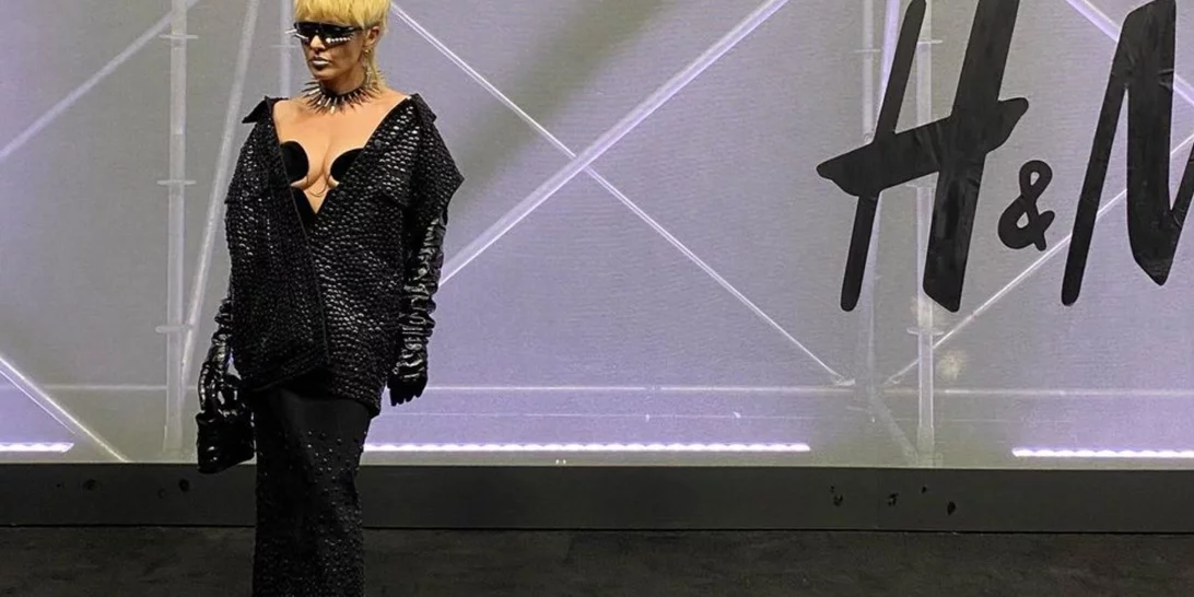 Η Τάμτα με special outfit H&M στο event της Νέας Υόρκης για τη συλλογή Mugler H&M