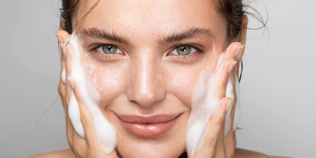 Skincare issues | 5 λάθη που πιθανόν κάνεις στη ρουτίνα καθαρισμού σου