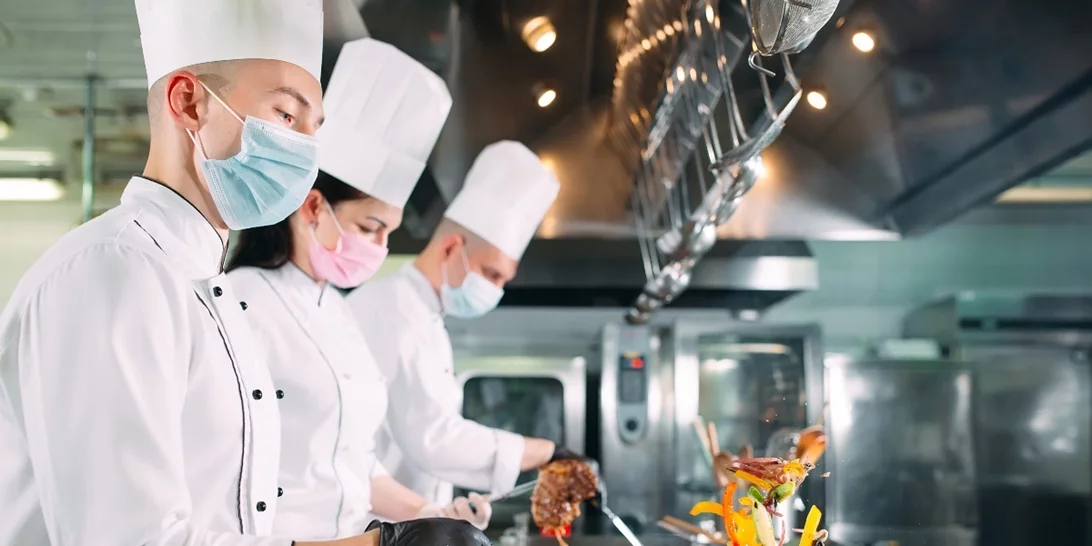 "Βραβεία Ελληνικής Κουζίνας 2021": Αυτά είναι τα εστιατόρια που ξεχώρισαν - Μεγάλος νικητής ο Λευτέρης Λαζάρου