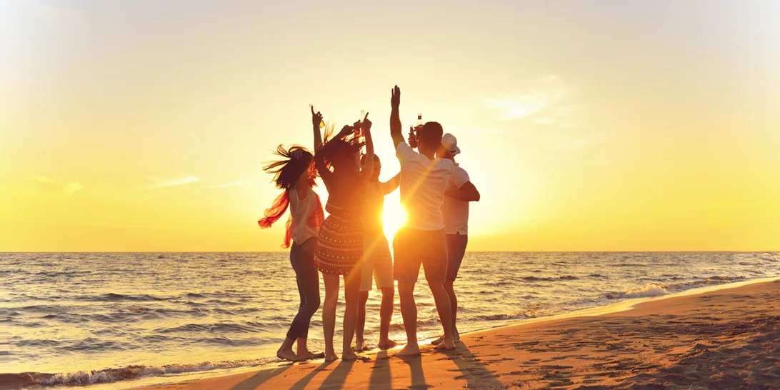 Το καλοκαίρι μου με την friends' gang, θετικά vibes, και #sunsetinaglass