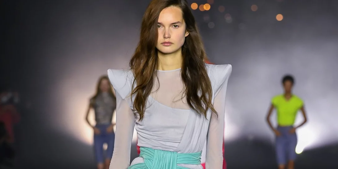 Οι ωραιότεροι χρωματικοί συνδυασμοί που αξίζει να δοκιμάσεις την άνοιξη