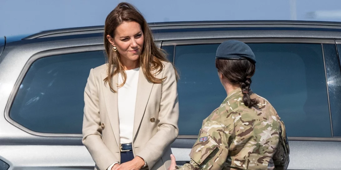 Πώς θα πετύχεις το υποδειγματικό office look της Kate Middleton