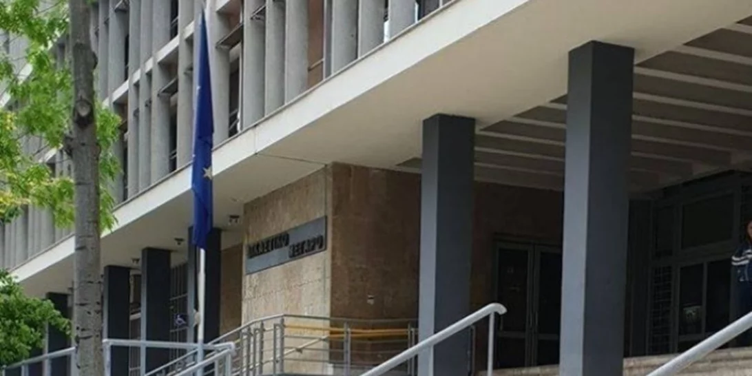 Στο Εφετείο η υπόθεση δολοφονίας του 19χρονου Άλκη Καμπανού-Ένταση έξω από τα δικαστήρια και δύο συλλήψεις
