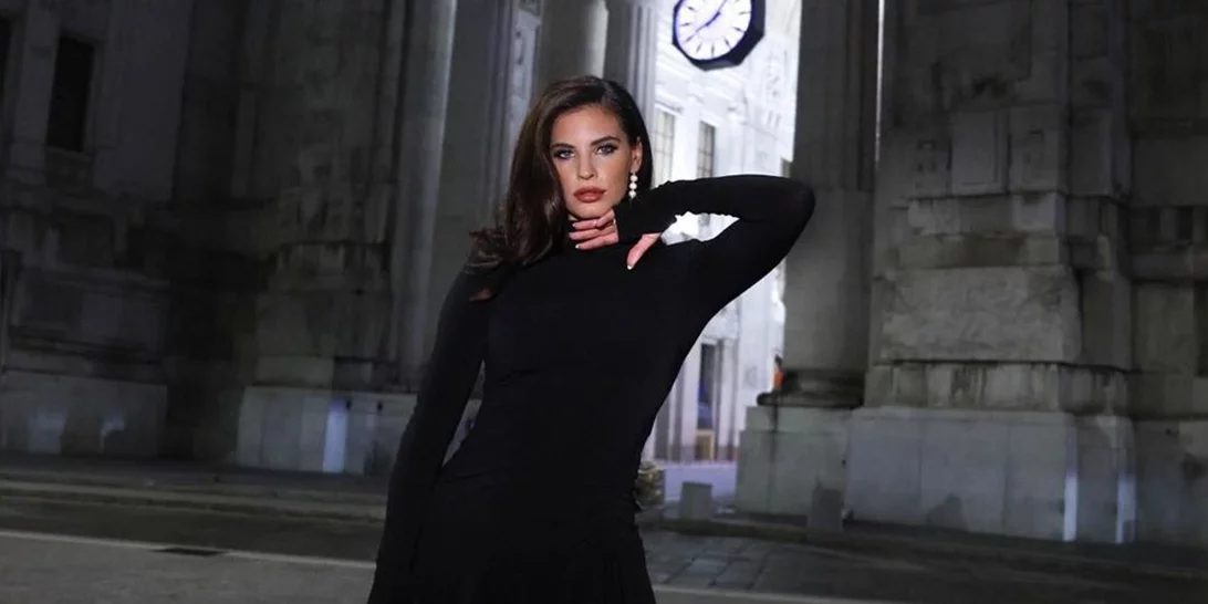 Xριστίνα Μπόμπα & Σάκης Τανιμανίδης | Dinner με φίλους - Τα bold σκουλαρίκια της