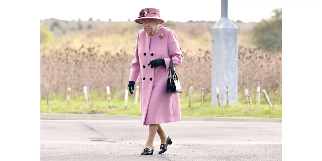 Τι περιλαμβάνει το αυστηρό πρωτόκολλο ενός δείπνου με τη βασίλισσα Ελισάβετ