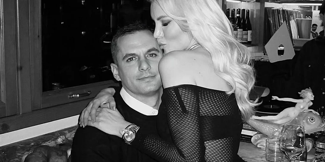 Η Κατερίνα Καινούργιου σε τρυφερές στιγμές με τον σύντροφό της και την "οικογένειά" τους