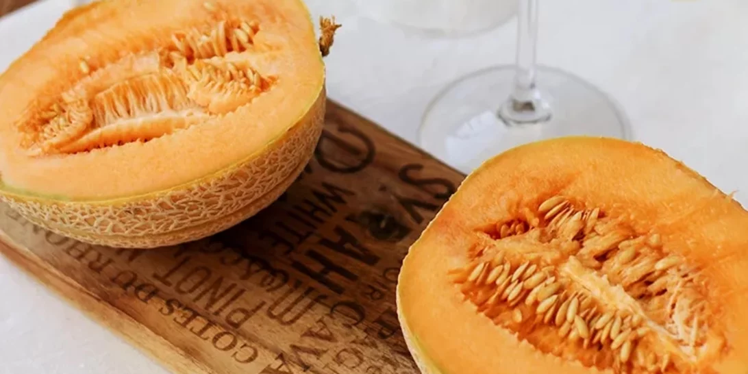 Ενυδάτωση το καλοκαίρι | 12 υπερενυδατικές τροφές που είναι ιδανικές για τις πολύ ζεστές μέρες