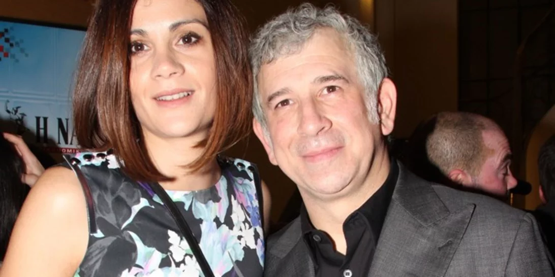 Πόλεμος Φιλιππίδη - Παπαχαραλάμπους: Η προφυλάκιση και το "διαζύγιο" με την Ελπίδα Νίνου