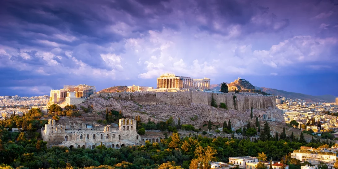 Αίθριος ο καιρός σήμερα - Μικρή πτώση της θερμοκρασίας - Καταιγίδες από τη Δευτέρα