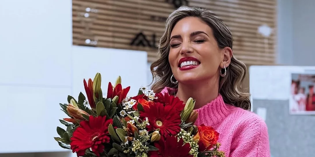 Αθηνά Οικονομάκου | Οι slingback γόβες της σε baby blue απόχρωση είναι τα πιο στιλάτα παπούτσια για τις ανοιξιάτικες εμφανίσεις σου