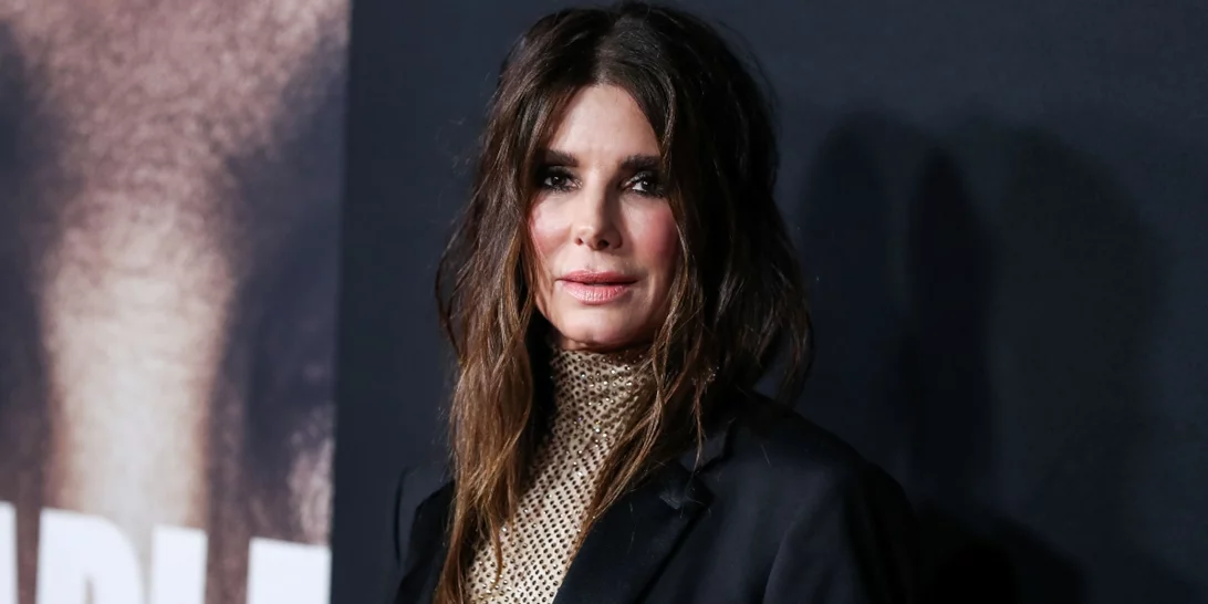 Πως θα φορέσεις ένα catsuit μετά τα 50 όπως η Sandra Bullock