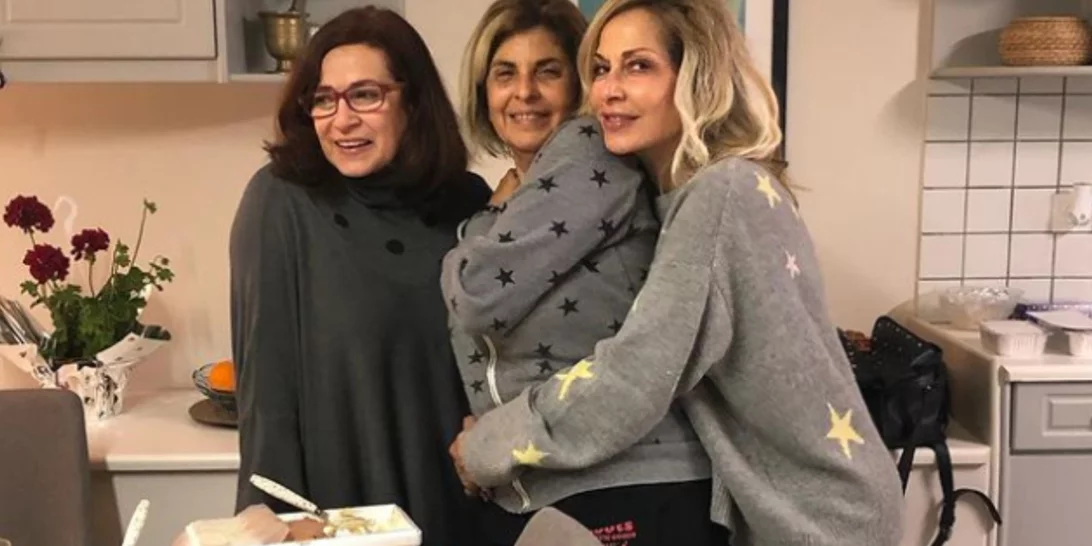 Γενέθλια για τη μητέρα της Άννας Βίσση | Η έκπληξη από τις κόρες της για τα 89 της χρόνια