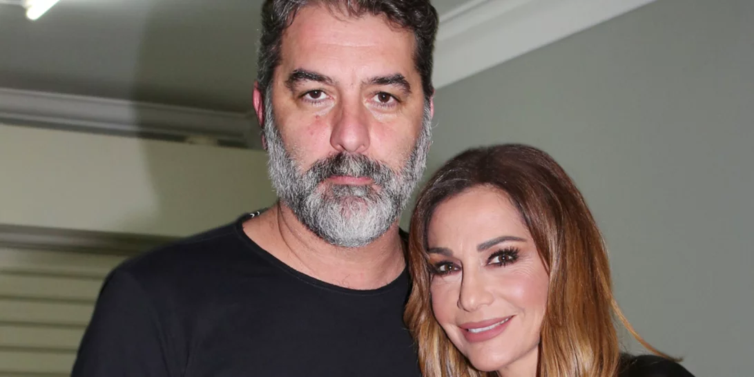 Δέσποινα Βανδή - Βασίλης Μπισμπίκης | Ρομαντικό ταξίδι στο Παρίσι (εικόνες)