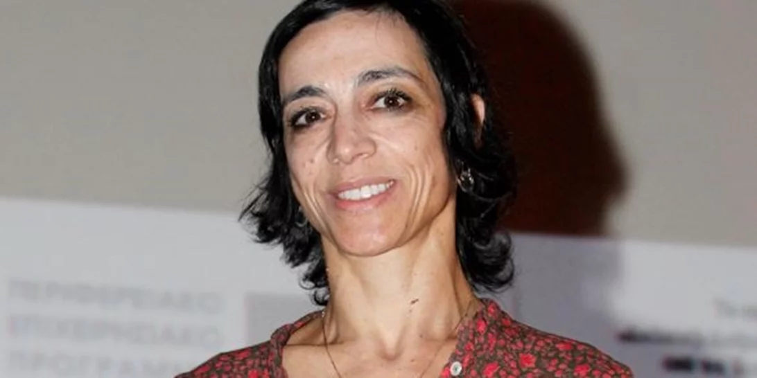 Το ολοκαίνουριο hair look της Έλενας Τοπαλίδου