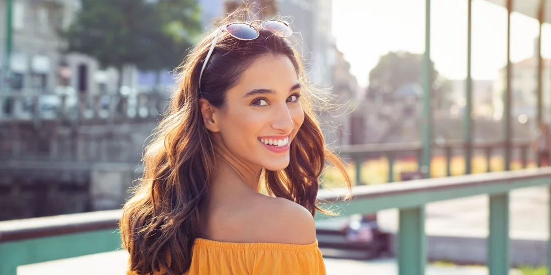 Τι να βάλεις στη βαλίτσα των διακοπών για να μην πάρεις μαζί σου όλη τη ντουλάπα