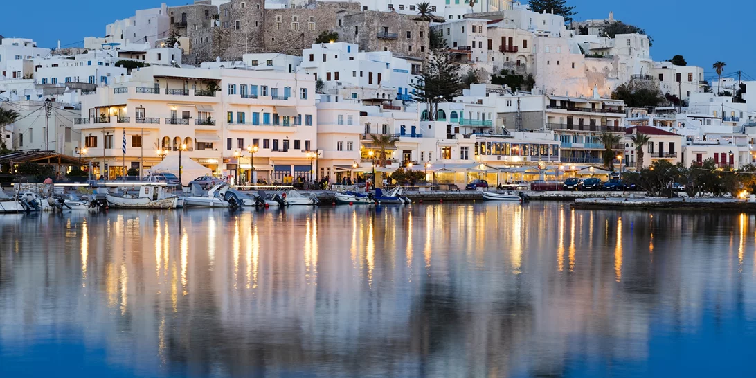 Το ελληνικό νησί που προτείνουν οι Γάλλοι για kitesurf​​​​​​​ | Στην κορυφή των επιλογών τους