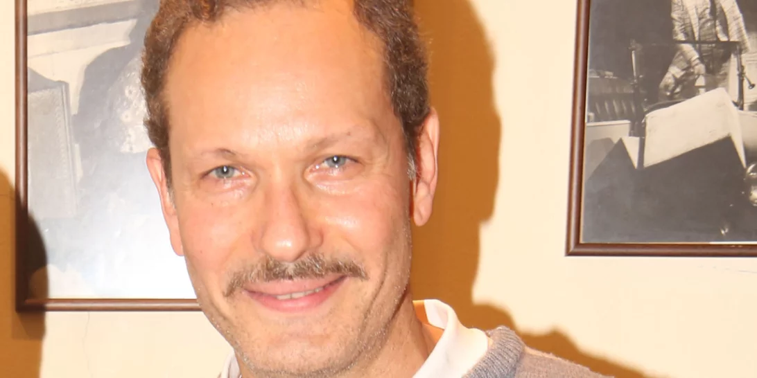 Βασίλης Κούκουρας | "Έχω δεχθεί πισώπλατα μαχαιρώματα στη δουλειά"