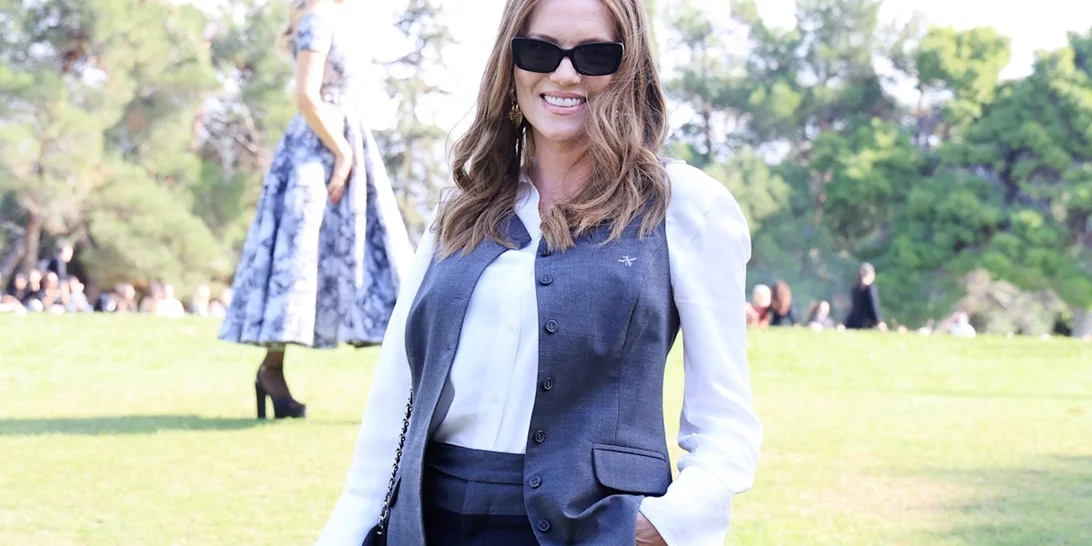 Κιμ Κίλιαν | Κομψή σε κοσμική εμφάνιση μετά τη σοβαρή περιπέτεια της υγείας της