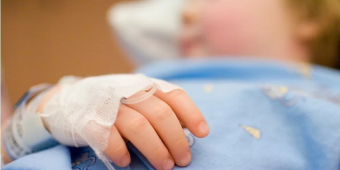 Κρήτη | Αποσωληνώθηκε η 4χρονη που κατάπιε φιστίκι - Παραμένει σε κρίσιμη κατάσταση