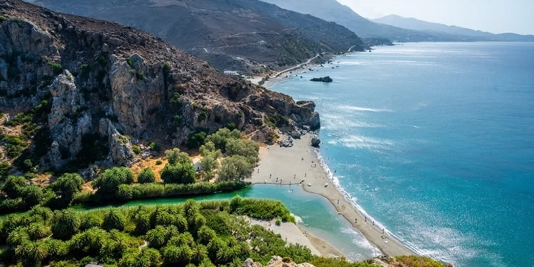 Η εξωτική παραλία της Ελλάδας που θυμίζει Καραϊβική