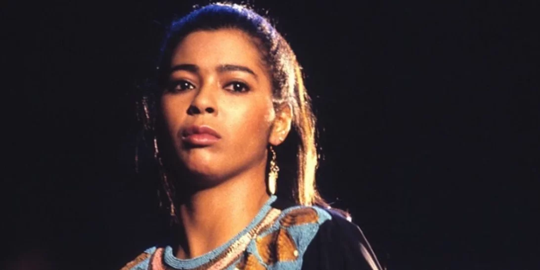 Πέθανε η τραγουδίστρια του Fame και του Flashdance, Irene Cara