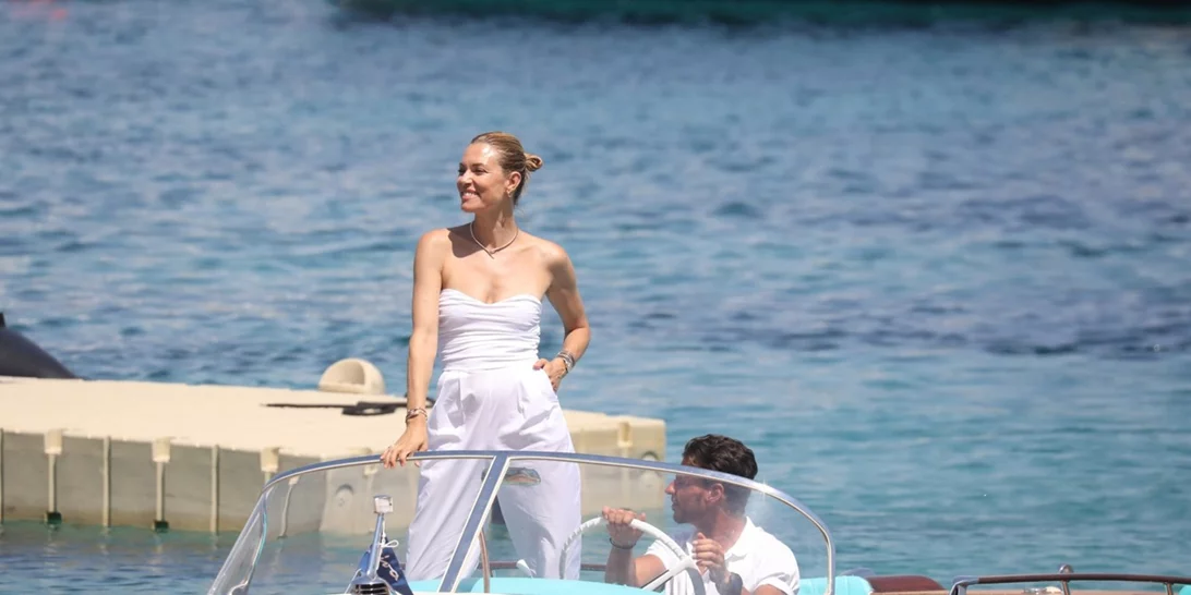 Βίκυ Καγιά | Τα μαγιό που επέλεξε φέτος είναι τα πιο hot του καλοκαιριού