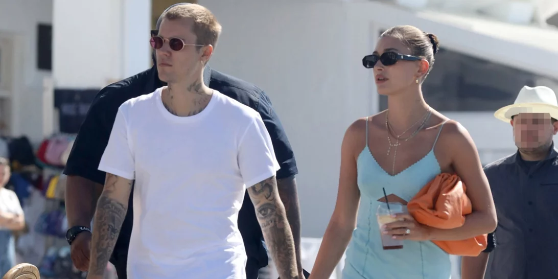 Τι φόρεσαν οι fashion influencers όταν επισκέφθηκαν τα ελληνικά νησιά