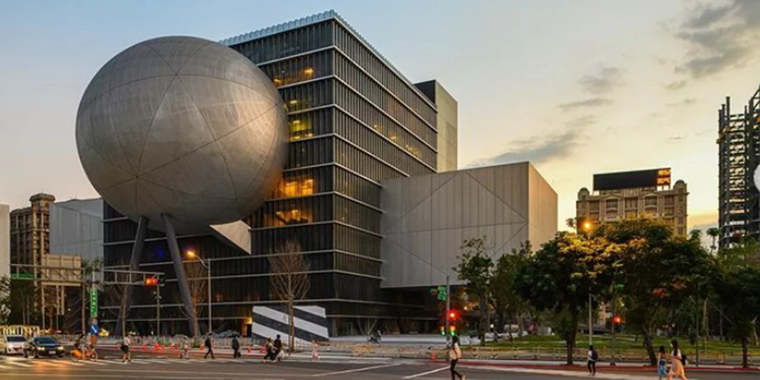 Το καλοκαίρι ανοίγει τις πύλες του το Taipei Performing Arts Center