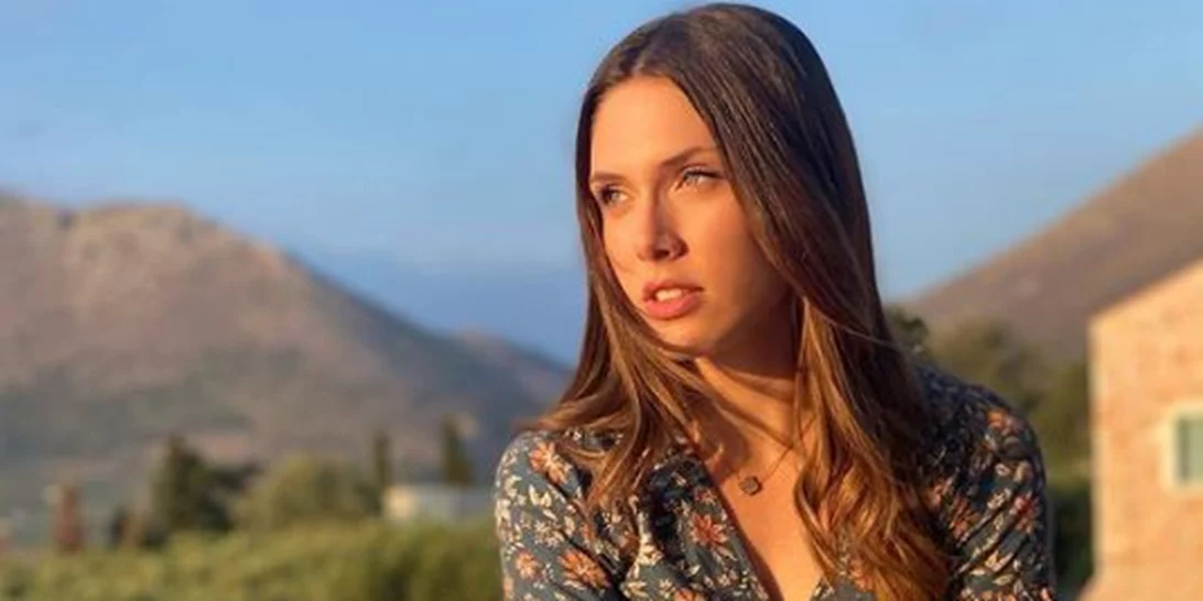 Αφροδίτη Λιάντου – Αλέξανδρος Σκουρλέτης | Διακοπές για το ερωτευμένο ζευγάρι στην Ερμιόνη