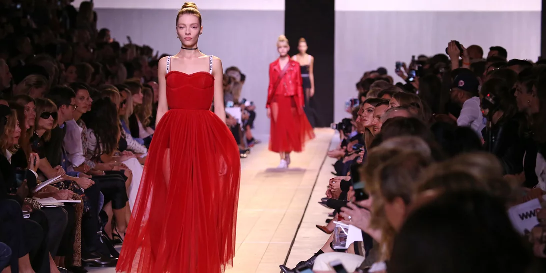 Save the Date | Δες την πρόσκληση του οίκου Dior για την παρουσίαση της συλλογής Cruise 2022 στην Αθήνα