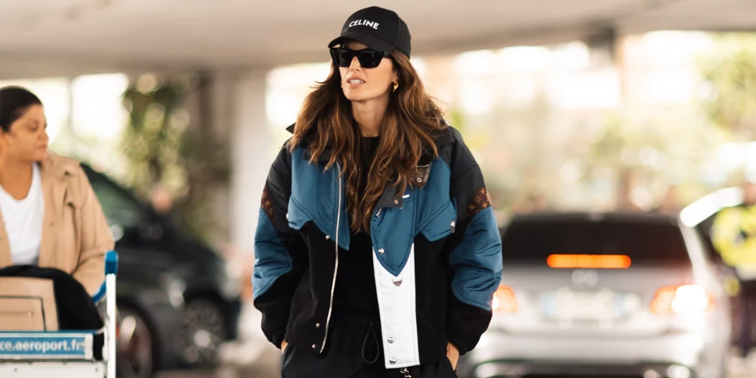 Υπάρχει ένα αξεσουάρ που φορούν όλες οι fashionistas τον χειμώνα | Θα το βρεις στη ντουλάπα του συντρόφου σου