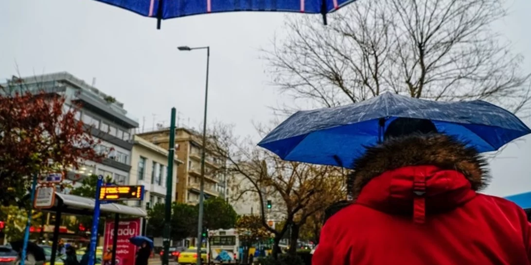 Αστατος και σήμερα ο καιρός με καταιγίδες και χαλαζοπτώσεις - Πότε θα αλλάξει το σκηνικό