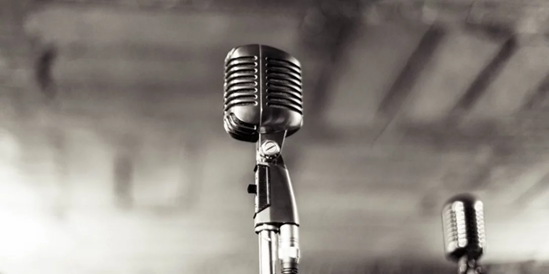 Η Δημόσια Γαλλική Ραδιοφωνία γιορτάζει τα 100 χρόνια από τη γέννηση του Μάνου Χατζιδάκι