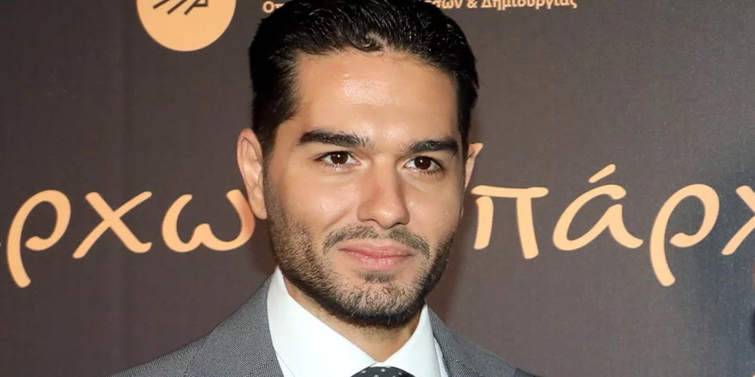 Επίσημη πρεμιέρα "Υπάρχω" | Ποιοι έδωσαν το "παρών" στο θέατρο Παλλάς;