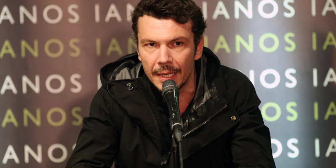 Ο Ιωάννης Παπαζήσης βάζει φρένο στις συζητήσεις για τον χωρισμό του | "Με τη Βανέσα έχουμε τις καλύτερες σχέσεις"