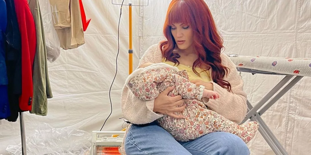 Μαίρη Συνατσάκη "Ο Ίαν Στρατής ήταν γεννημένος μπαμπάς" | Πώς αποφάσισσαν να ονομάσουν την κόρη του, Ολίβια