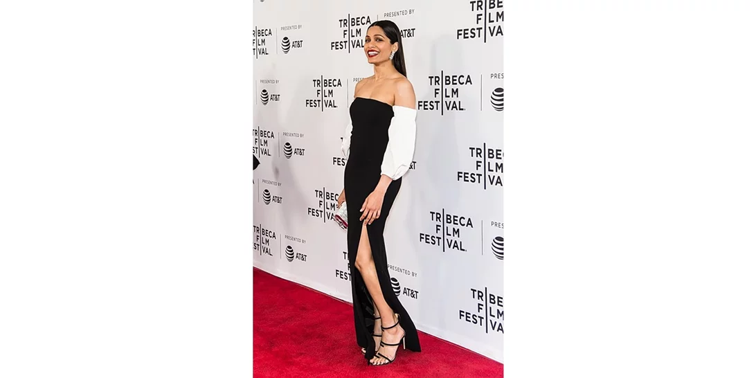 Η Freida Pinto έγινε μαμά - Η αξιολάτρευτη φωτογραφία με τον νεογέννητο γιο της