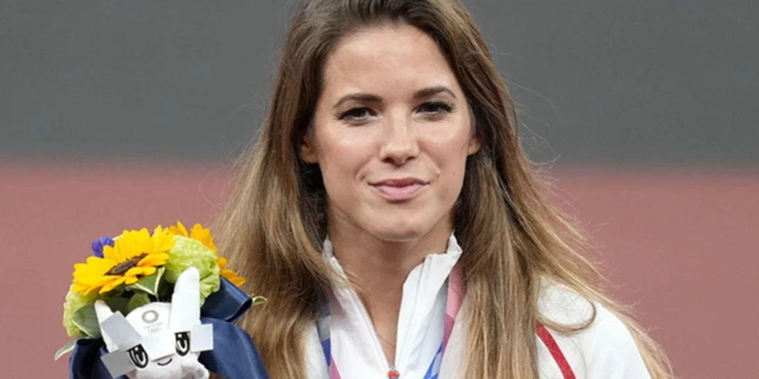Η Ολυμπιονίκης Μαρία Αντρέιτσικ δημοπρατεί το ασημένιο της μετάλλιο για να σώσει τη ζωή ενός παιδιού