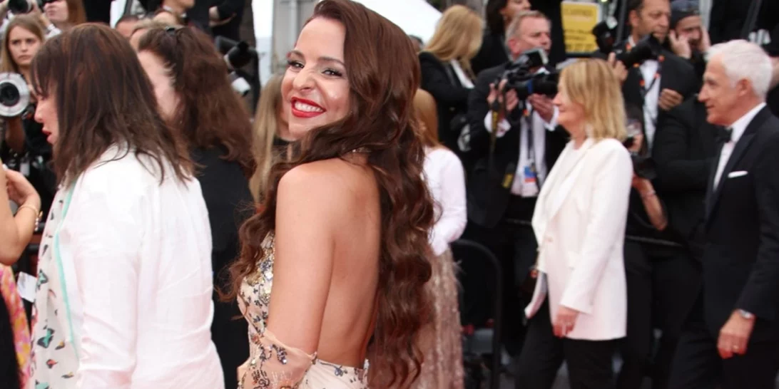 Δήμητρα Νίκα | Τα glam looks που επέλεξε η δημιουργός του ελληνικού brand MYA Collection στο Φεστιβάλ Καννών