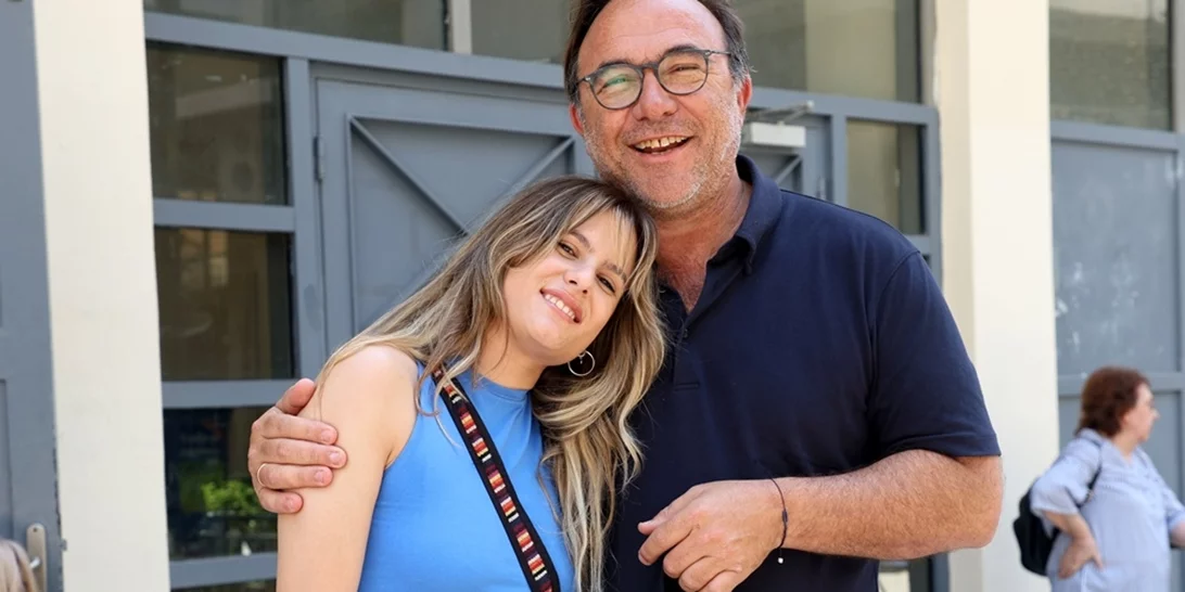 Ο Πέτρος Κόκκαλης με την 23χρονη κόρη του Σοφία στις κάλπες